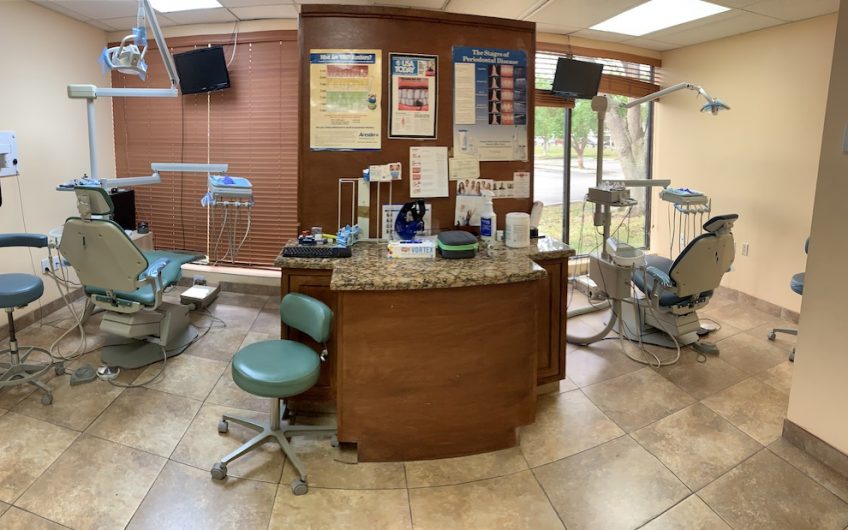 Pembroke Pines 4 Chairs from Relocating Out of State Dentist