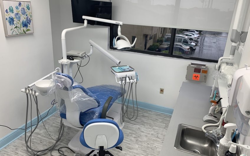 Hialeah 4 Chairs Dental Practice, Goodwill Included with All New Equipment