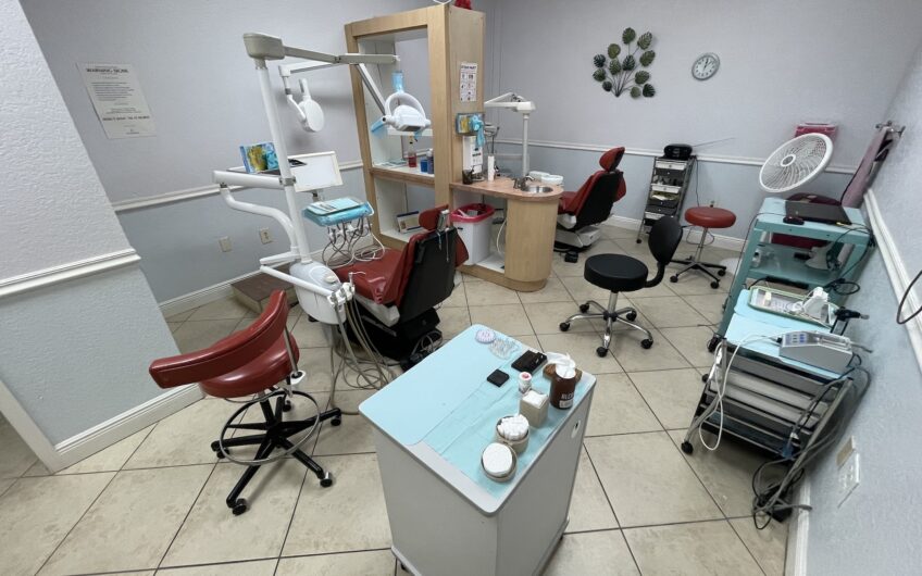 Homestead 6 Chairs ESTABLISHED Practice from a Retiring Dentist for Sale